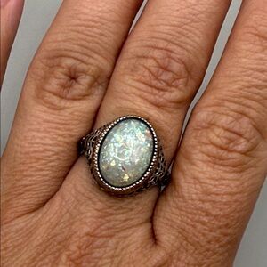 Vintage Silver Tone Opal Large Cocktail Statement Ring Size 7